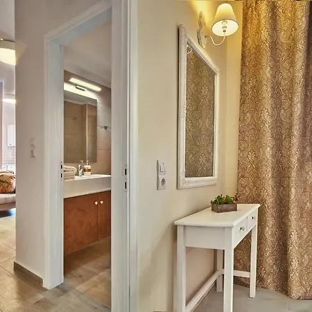 Natasha's Luxury By The Sea Apartment *