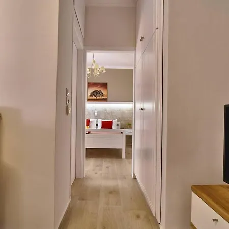Natasha's Luxury By The Sea Apartment *