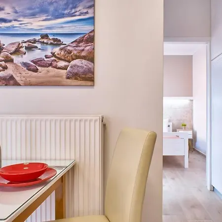 Apartment Natasha's Luxury By The Sea Galatás